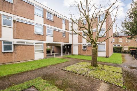 1 bedroom flat for sale, Lacy Road, London SW15