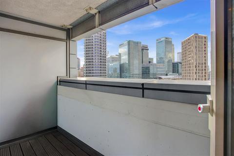 undefined, Prestons Road, Canary Wharf E14