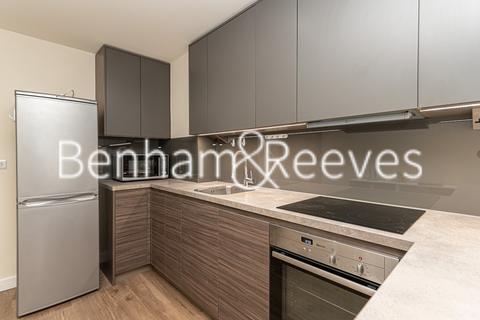 2 bedroom apartment to rent, Beaufort Park, Colindale NW9