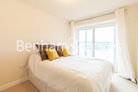 2 bedroom apartment to rent, Beaufort Park, Colindale NW9
