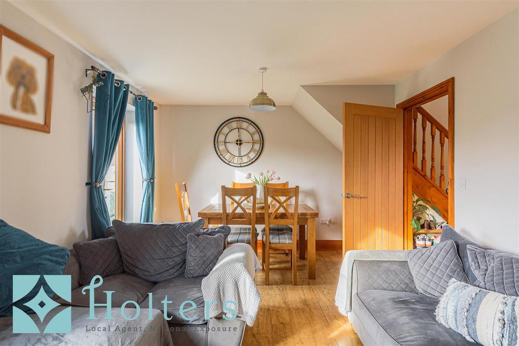 HOLT - 5 Plas Trannon, Trefeglwys-11.jpg