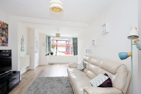 undefined, Brighton Road, Addlestone, KT15