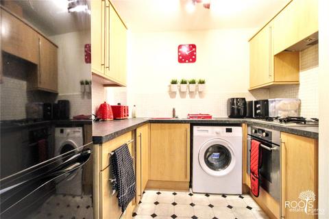 2 bedroom apartment for sale, Redshank Court, Berkshire RG19
