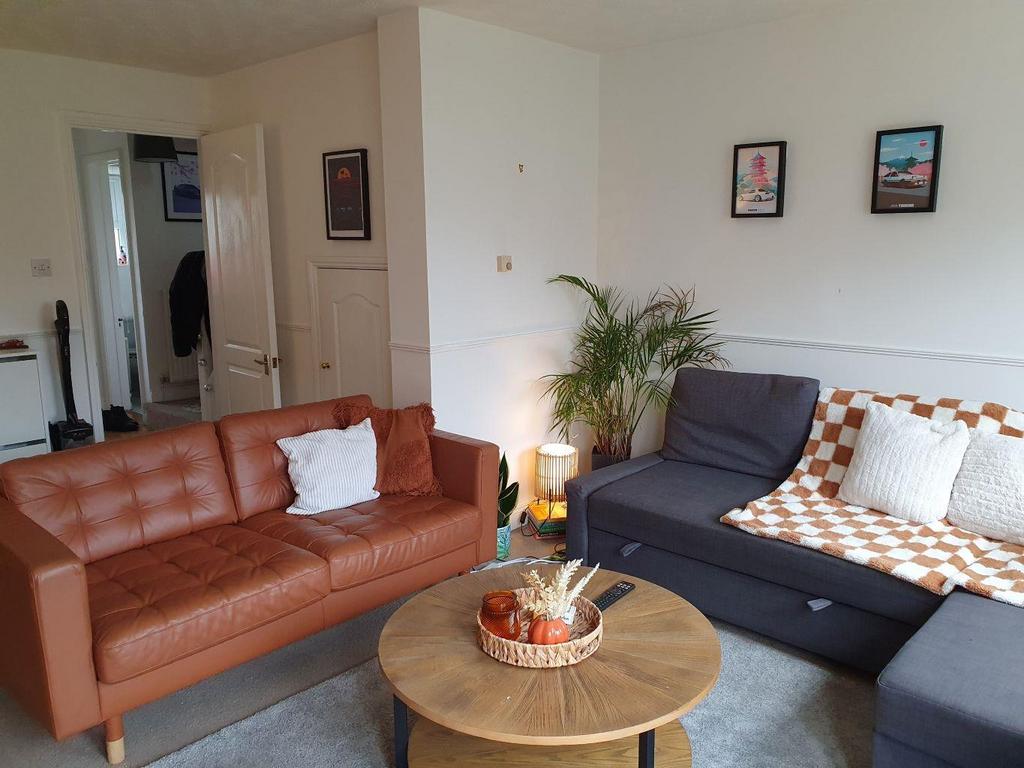 Lounge..jpg