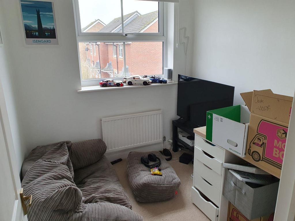 Bedroom 3.jpg