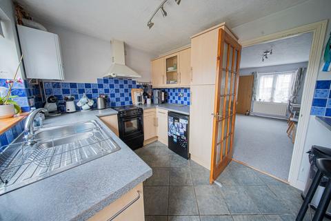 2 bedroom terraced house for sale, Colwell Gardens, Haywards Heath, RH16