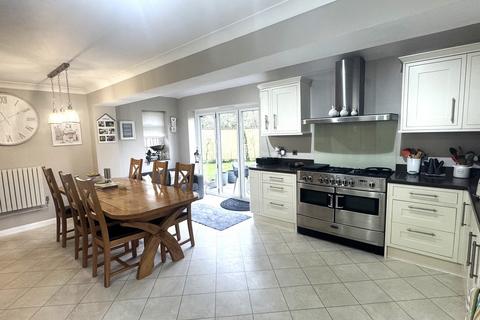 4 bedroom detached house for sale, RINGWOOD BH24