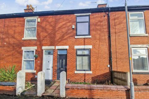 Merton Road, Prestwich, M25
