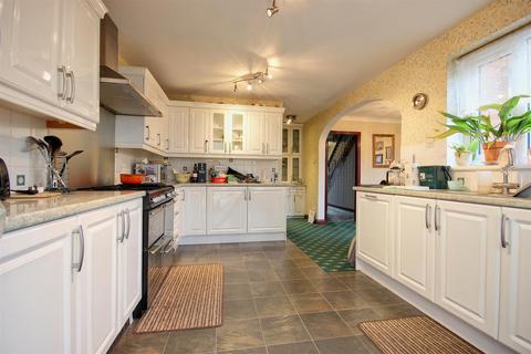 undefined, Old Forge Way, Skirlaugh
