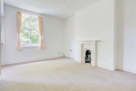 2 bedroom flat to rent, Tisbury Road, Hove, BN3