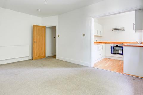 2 bedroom flat to rent, Tisbury Road, Hove, BN3