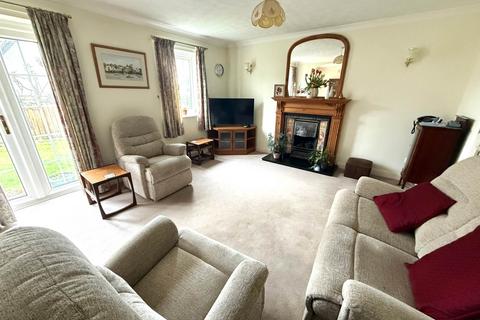 3 bedroom detached house for sale, Culvery Close, Woodbury