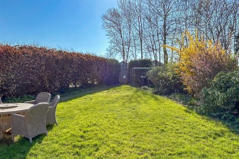 undefined, ST JOHNS AVENUE, LEATHERHEAD, KT22