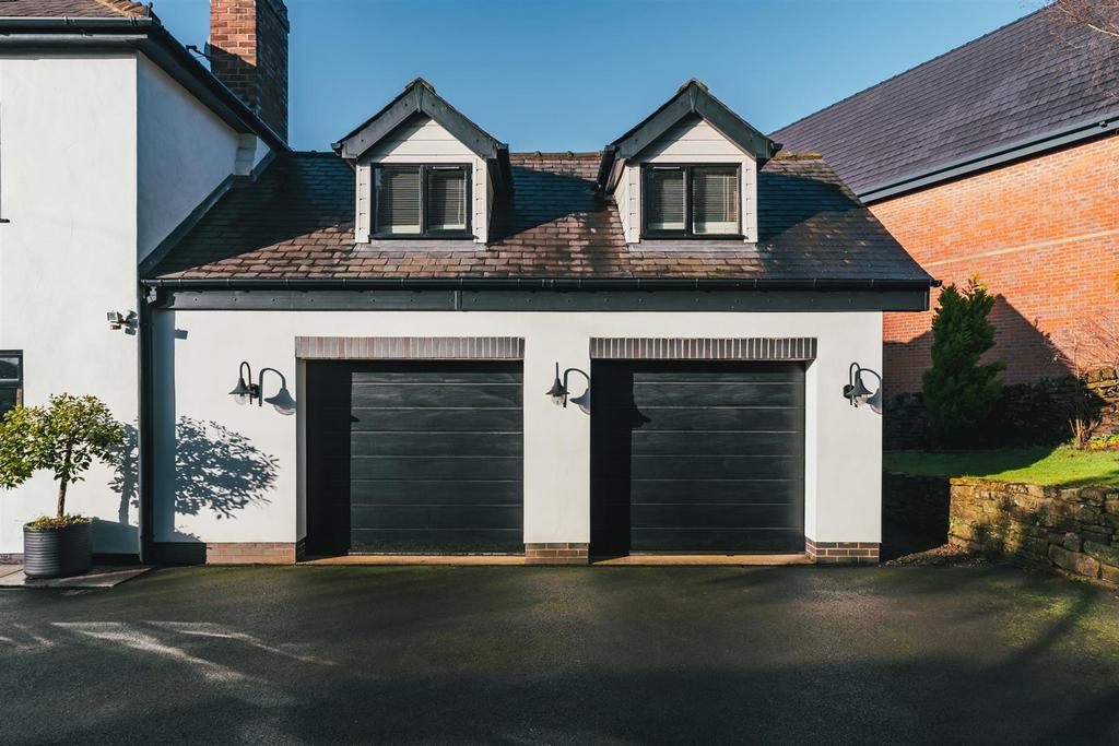 Double Garage