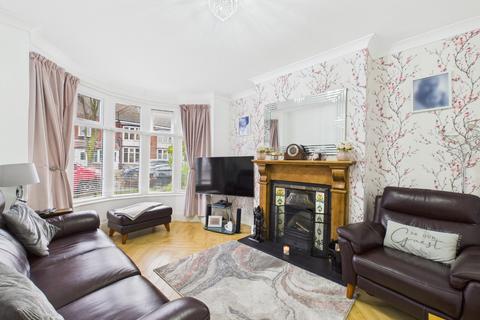 undefined, Desmond Avenue, Hull,  HU6 7JX
