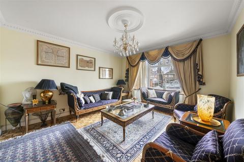 4 bedroom semi-detached house for sale, Great West Road, HOUNSLOW TW5