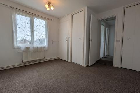 2 bedroom end of terrace house to rent, Anzio Crescent, Burgoyne Heights, Guston, Dover, CT15