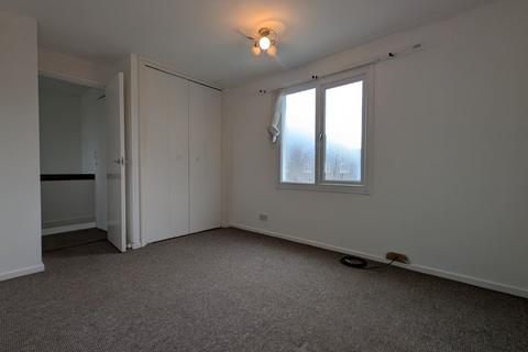 2 bedroom end of terrace house to rent, Anzio Crescent, Burgoyne Heights, Guston, Dover, CT15