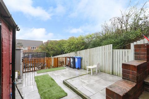 3 bedroom end of terrace house for sale, Wincobank Avenue, Sheffield S5