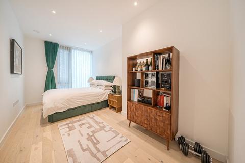 2 bedroom flat for sale, Balham High Road, Balham, SW17