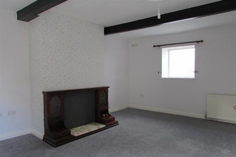 2 bedroom end of terrace house to rent, Wrigley, Halifax HX2