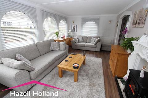 undefined, Stonehill Woods Park, Old London Road, Sidcup