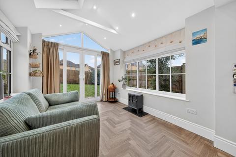 4 bedroom detached house for sale, Riverside View, Horsforth, Leeds, West Yorkshire, LS18