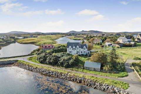 undefined, Lochmaddy, Eilean Siar HS6