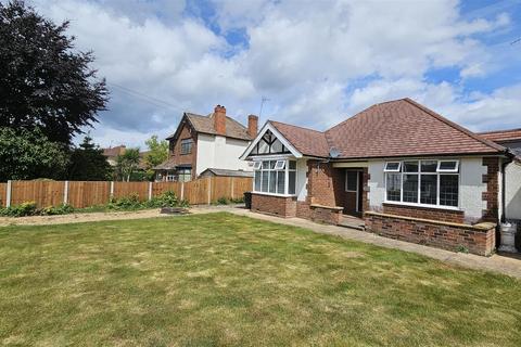 2 bedroom bungalow to rent, Attenborough Lane, Beeston, Nottingham