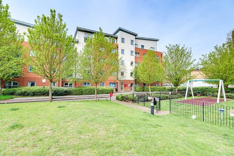 2 bedroom flat for sale, Charrington Place, St. Albans, Hertfordshire, AL1