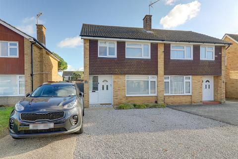 Upton Road, Worthing, BN13