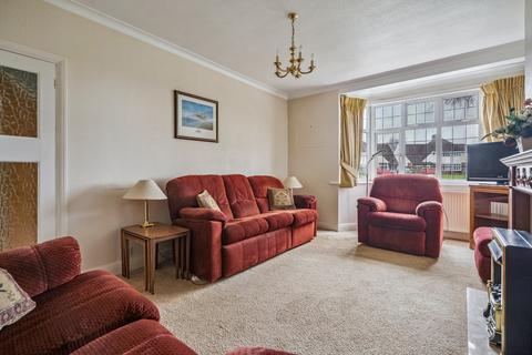 3 bedroom semi-detached house for sale, Highfield Close, Amersham