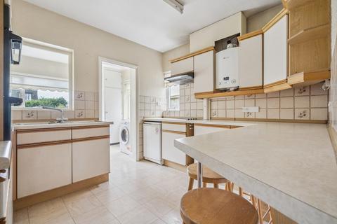 3 bedroom semi-detached house for sale, Highfield Close, Amersham