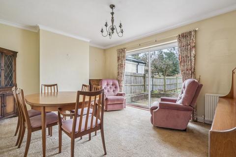 3 bedroom semi-detached house for sale, Highfield Close, Amersham
