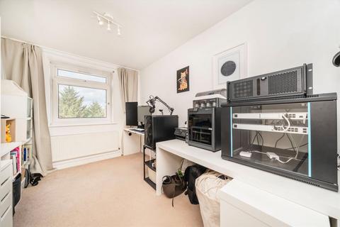 2 bedroom flat to rent, Old Church Lane, Greenford UB6