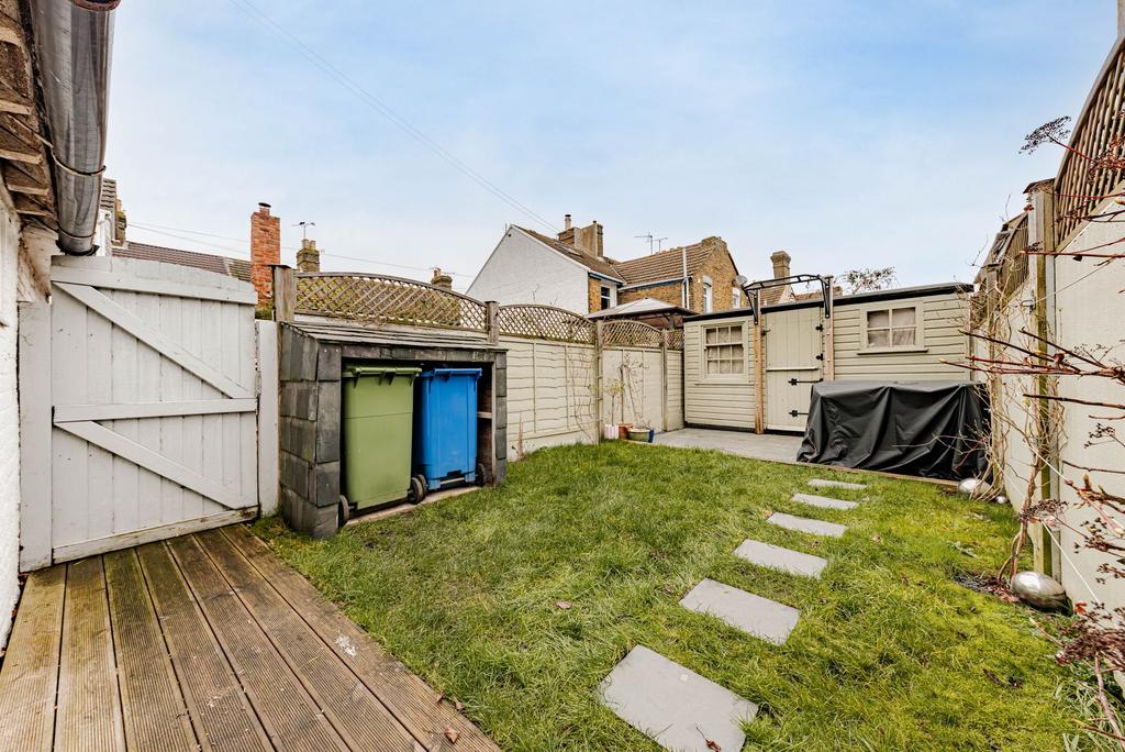 Rear Garden (1)