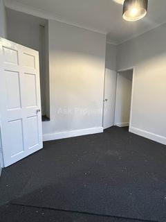2 bedroom terraced house to rent, Bowling Street, Mansfield