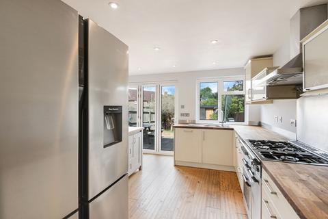 2 bedroom semi-detached house for sale, Fleece Road, Surbiton KT6