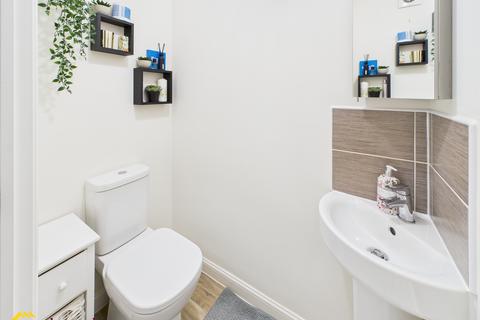 3 bedroom semi-detached house for sale, Longford Park Road, Bodicote OX15