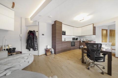 2 bedroom semi-detached house to rent, Barons Keep, Gliddon Road W14