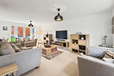 5 bedroom detached house for sale, 1 Peter Fursman Drive, Crick, NN6 7WJ