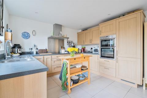 3 bedroom semi-detached house for sale, Old Farm Close, Watts Lane, Hullavington