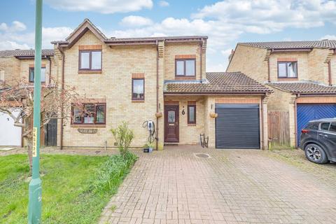 4 bedroom detached house for sale, Quarry Wood, Aldington, Ashford, Kent, TN25