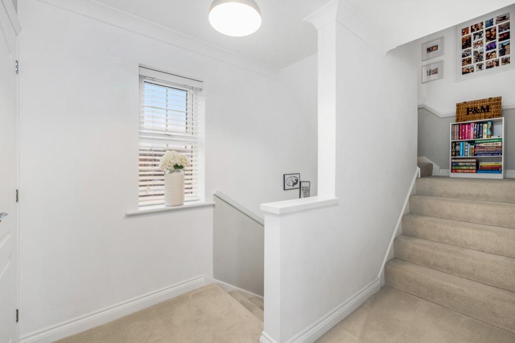 1 Kipling Avenue (Spalding)-17
