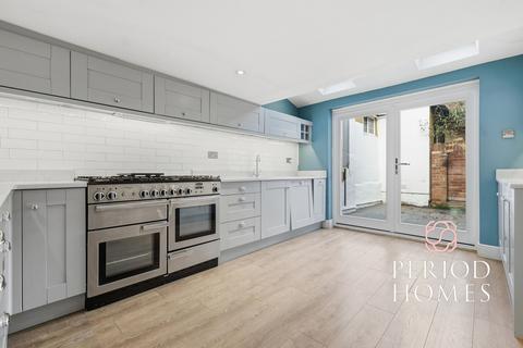 3 bedroom semi-detached house for sale, Windhill, Bishop's Stortford