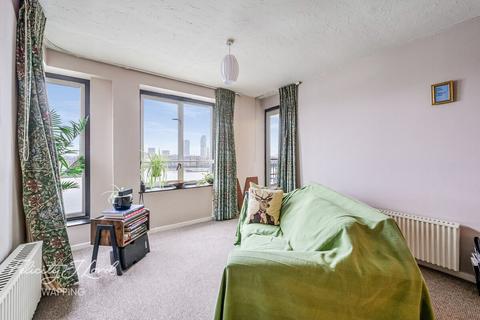 undefined, Wapping High Street, LONDON E1W