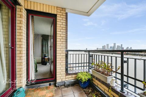 1 bedroom flat for sale, Wapping High Street, LONDON E1W