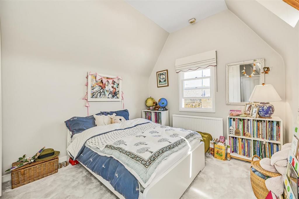 James Anderson - Sheen Lane London  SW14 8 HY 20.JP