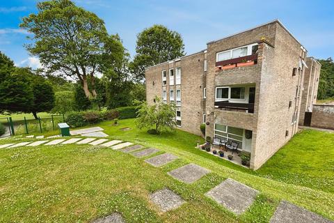 undefined, Bolton Court, Bradford BD2