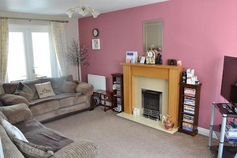 4 bedroom detached house for sale, Sunningdale Way, Gainsborough, DN21